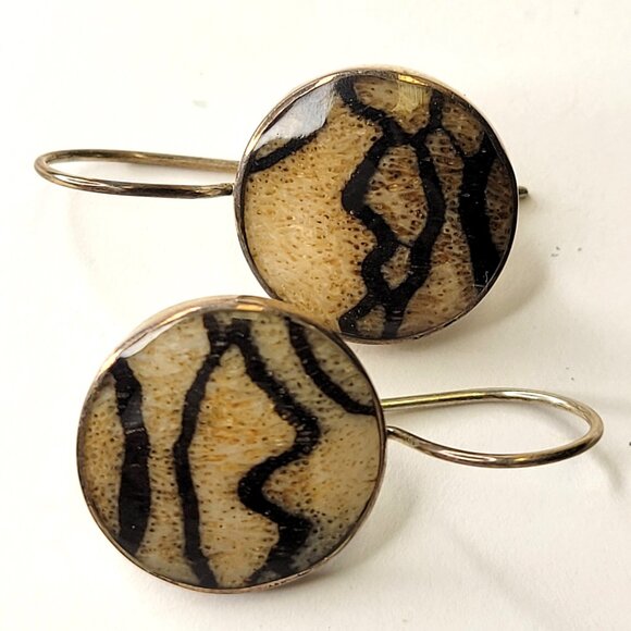 Animal Print Small Round Earrings - Picture 1 of 8